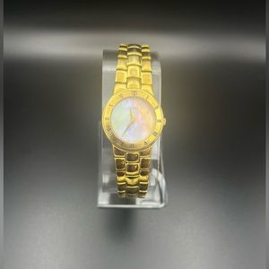 Ladies Vintage Gucci Watch